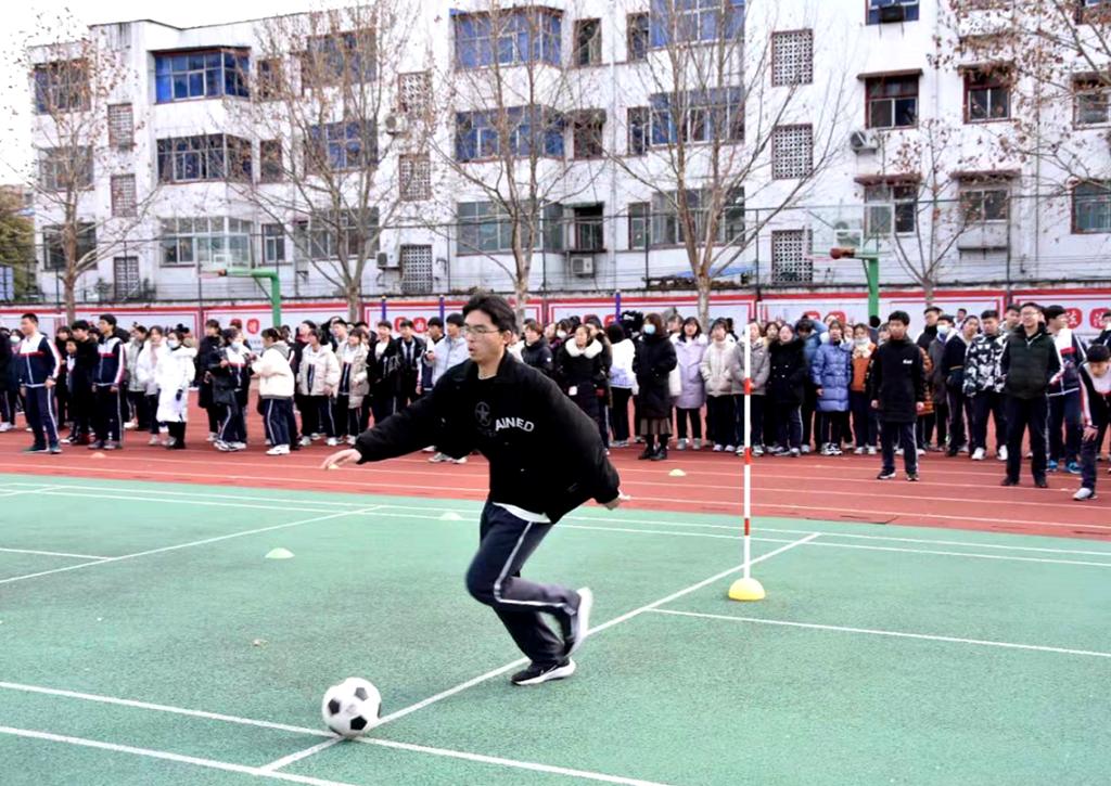 许昌市开发区实验小学足球比赛,许昌市足球比赛