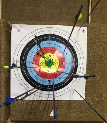 薛芷伦王祖贤关系,香港名媛薛芷伦年轻时候的照片