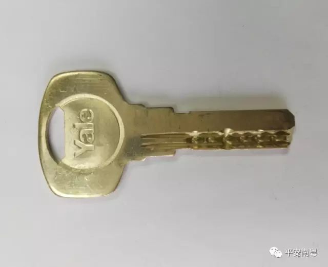 你家的门锁安全吗光明网,你家的防盗门真的防盗吗