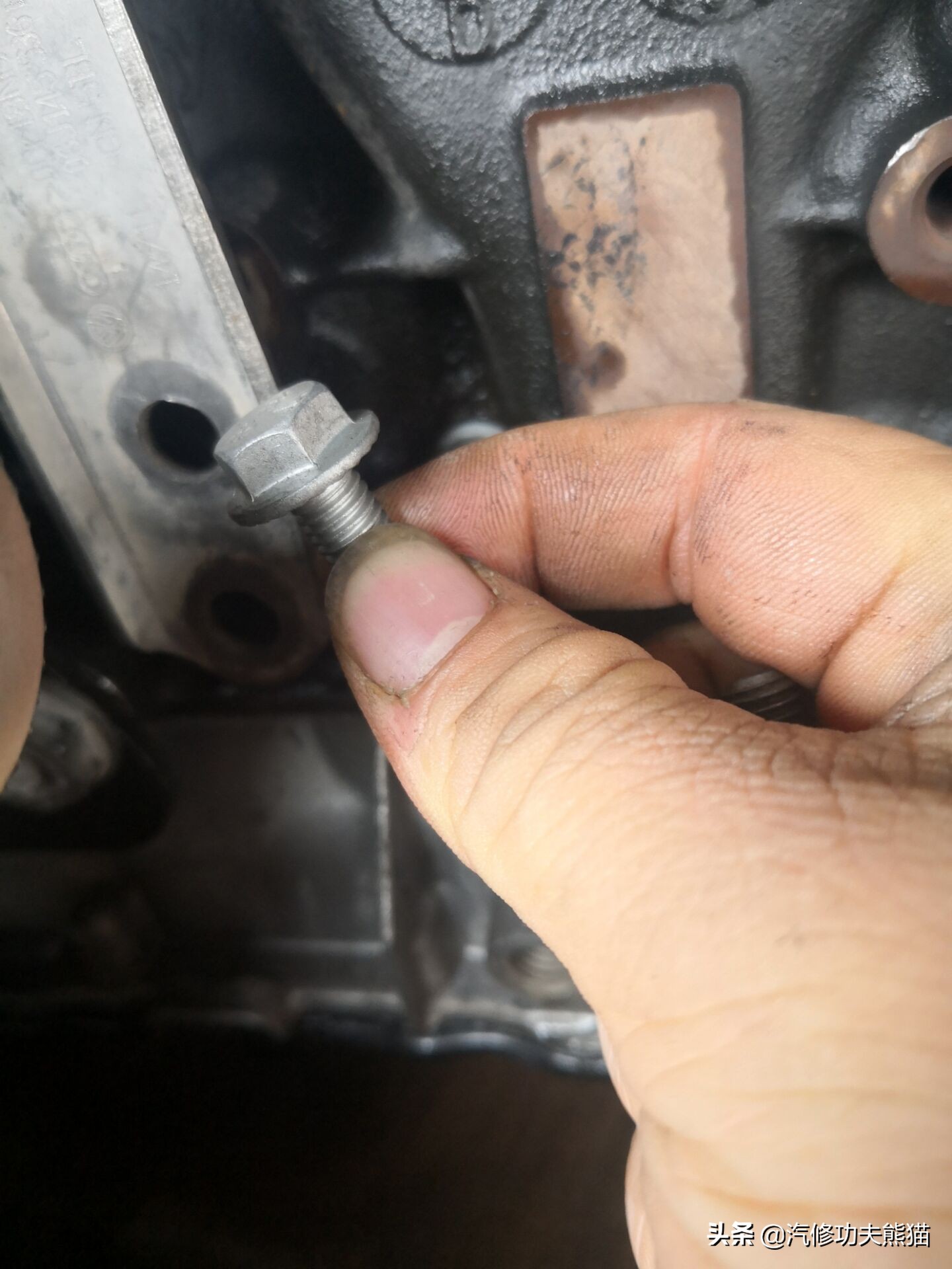 大众途观烧机油有必要大修吗,大众途观烧机油2010年