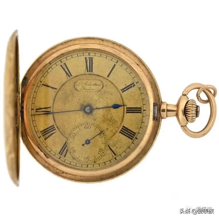 轻奢的钟表品牌,时尚轻奢现代钟表品牌