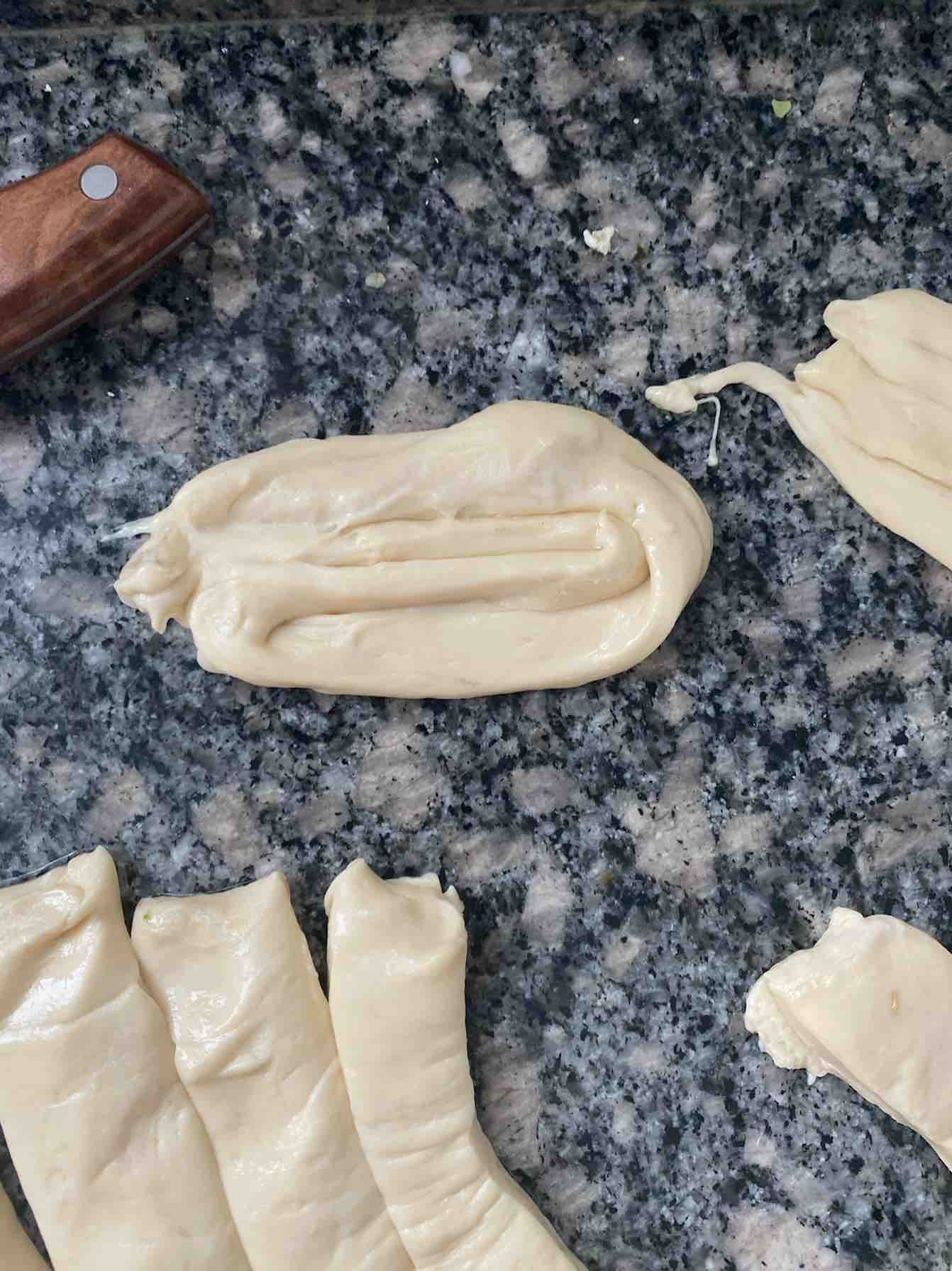 油条的做法与配方全过程,油条的配方和做法商用