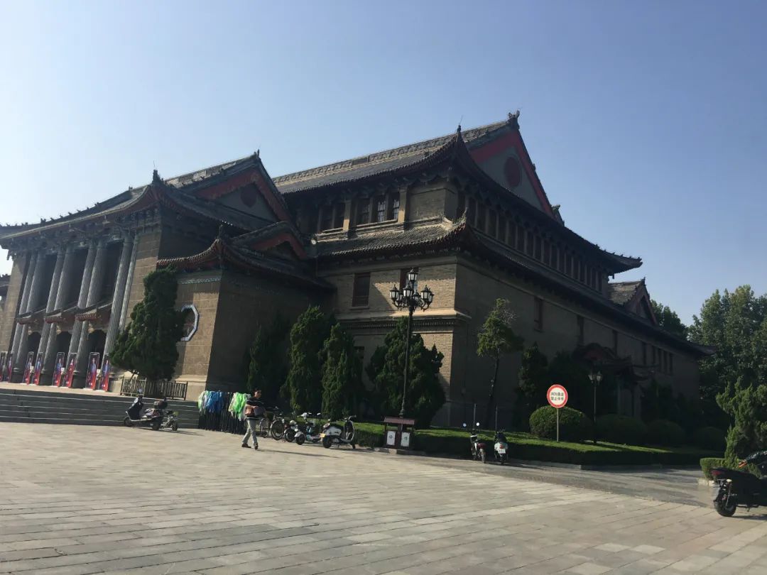 开封旅游景点60岁以上免费吗,开封旅游年票包括哪些景点