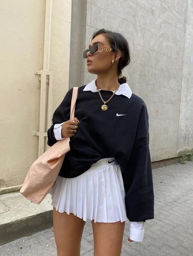 不知怎么搭配衣服?GO,跟着各国时尚博主们学穿搭!