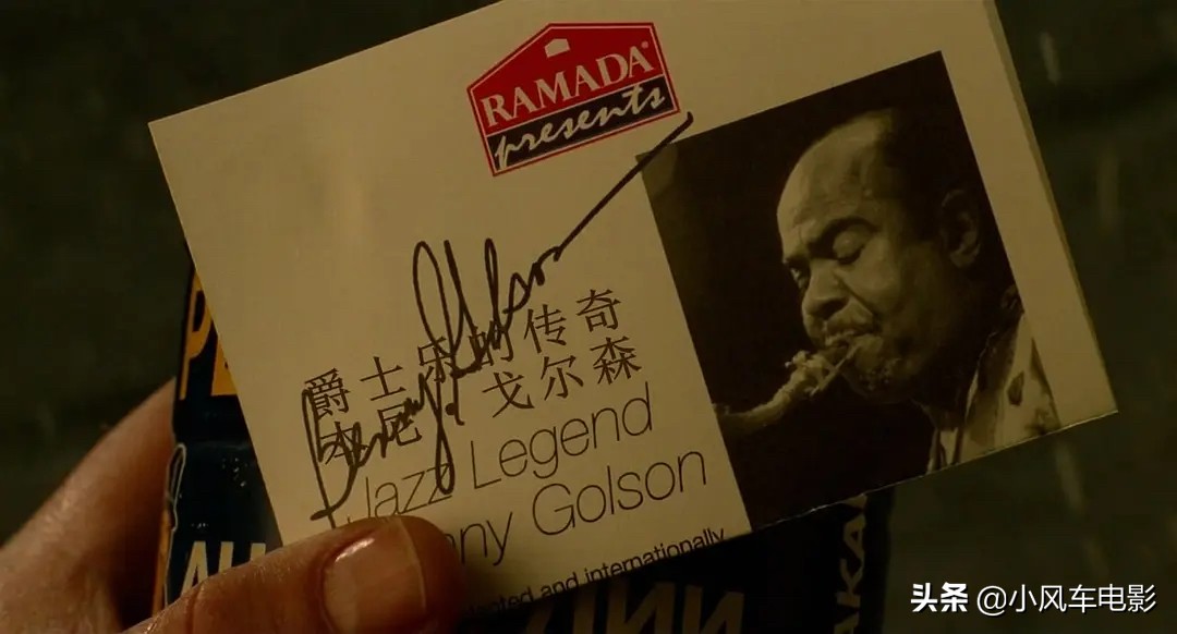 他身无分文被困机场9个月，不仅存活而且受到所有工作人员的尊重