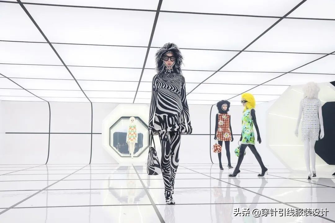 moncler设计师款式 (moncler 2017秋冬系列)