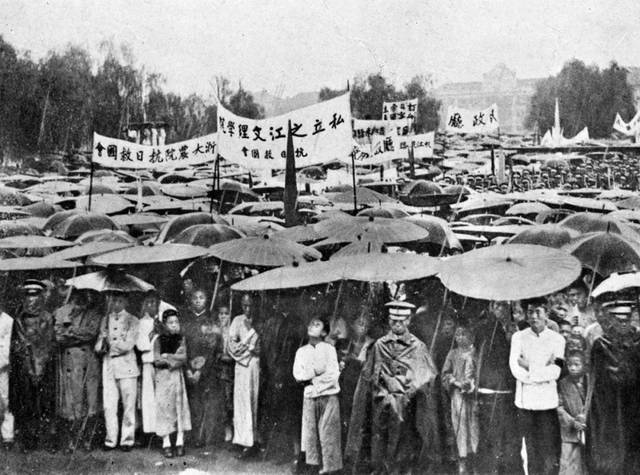 红军军团长董振堂怎么牺牲的,董振堂和赵博生