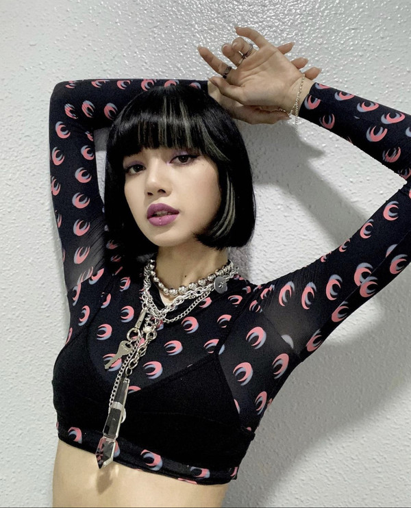 盘点blackpink又丑又贵衣服,盘点blackpink的贵衣服