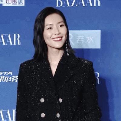 适合春天和夏天穿的西装,适合年轻人穿的春季西装