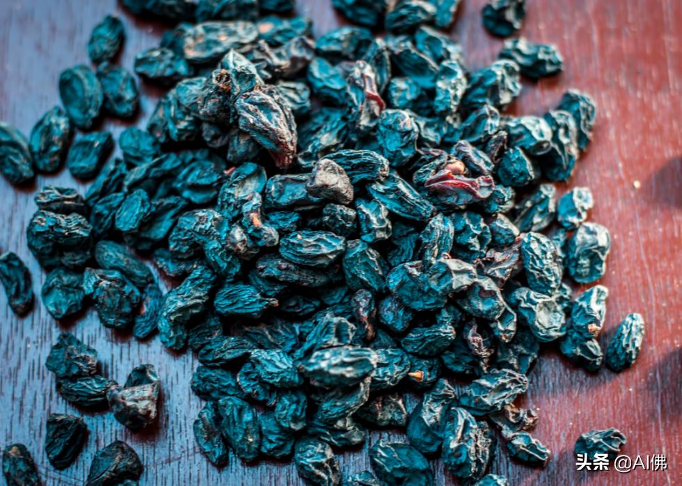 十种不能给狗吃的食物,狗的克星食物