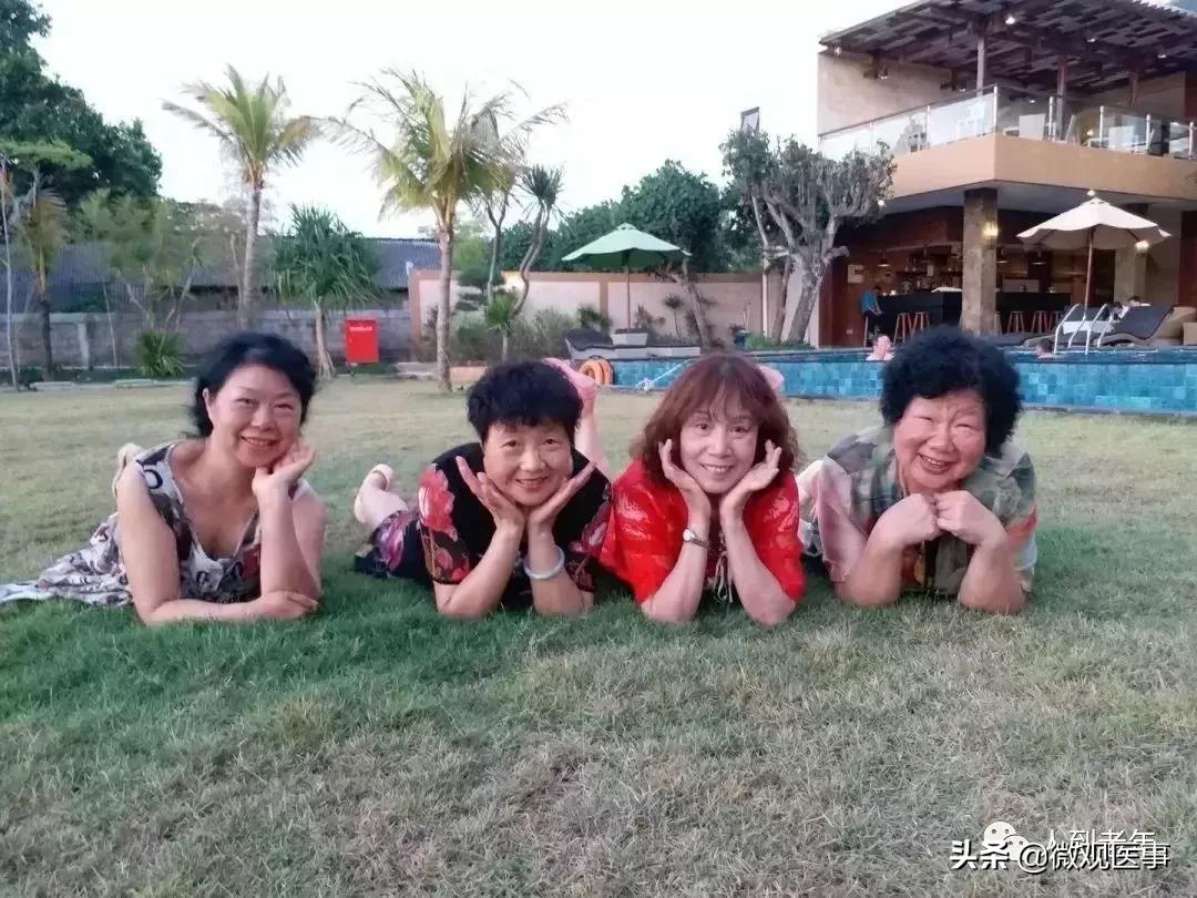 涓浗澶у澶栧嚭鏃呮父鎷嶇収鍔ㄤ綔鍚堥泦,澶у鏃呮父濮垮娍