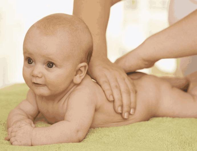 孩子积食导致的嘴里恶臭,孩子嘴里有异味是胃火吗