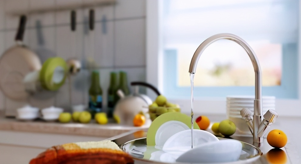 安利净水器净化后的水质,安利反渗透净水器