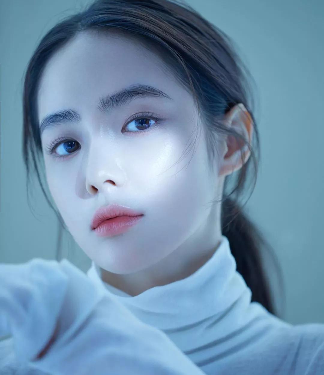 韩国明星皮肤为什么又白又干净,明星的皮肤为什么那么好