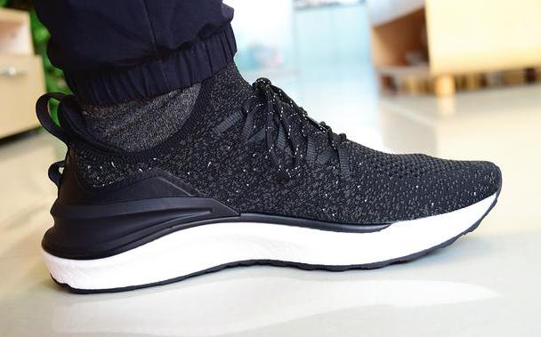 货狠话不多！小米“防香港脚”神器，199媲美2569体验，米粉：抢