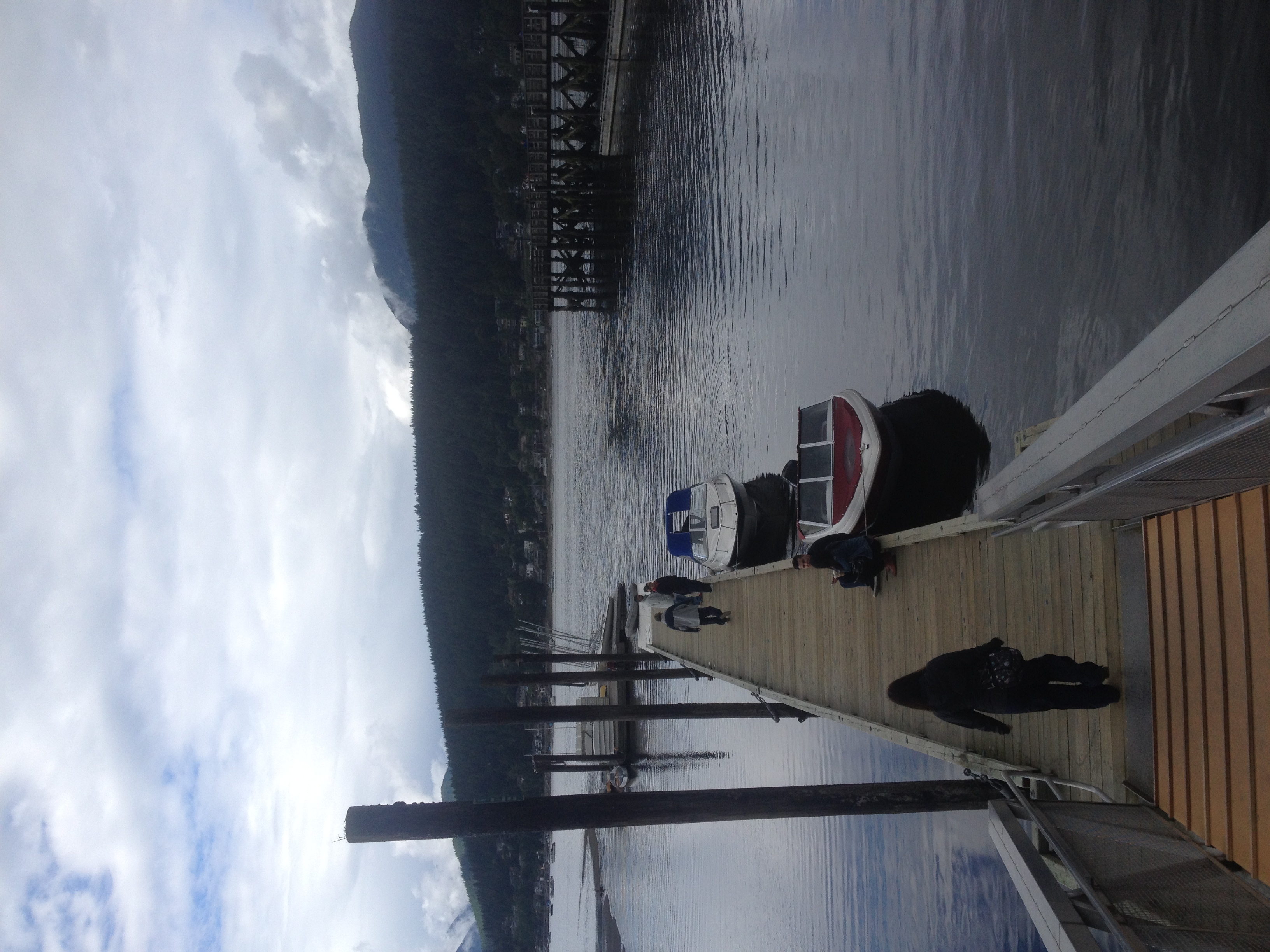 你们爱吃的“珍宝蟹”就是温哥华蟹，捕捞过程了解一下？