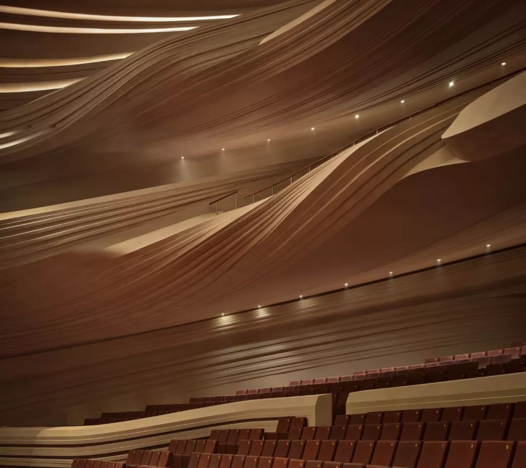 长沙梅溪湖国际艺术中心建筑,长沙梅溪湖国际艺术中心效果图