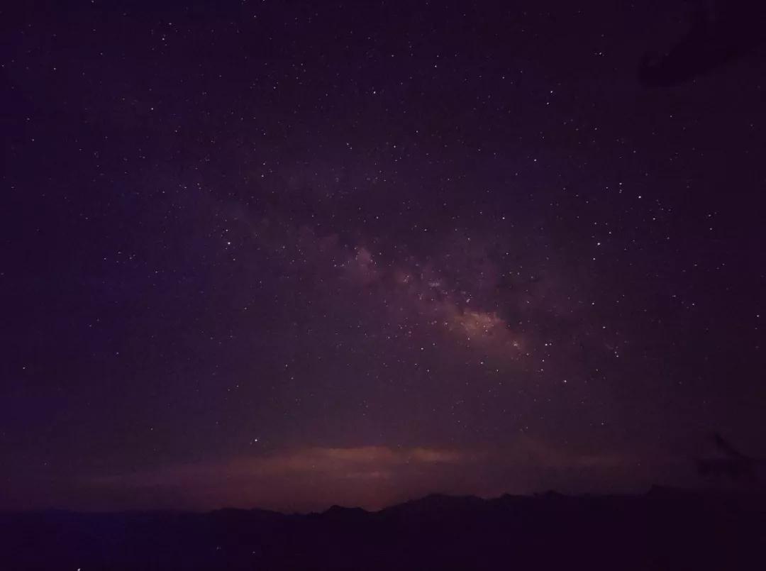 手机能拍摄银河吗,手机拍银河用主摄还是广角