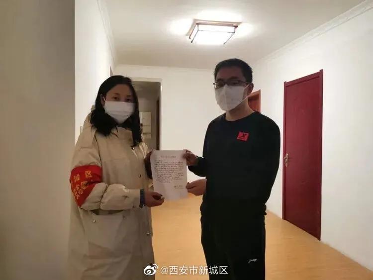 防疫帮扶服务群众更贴心,致敬社区防疫人员暖心服务