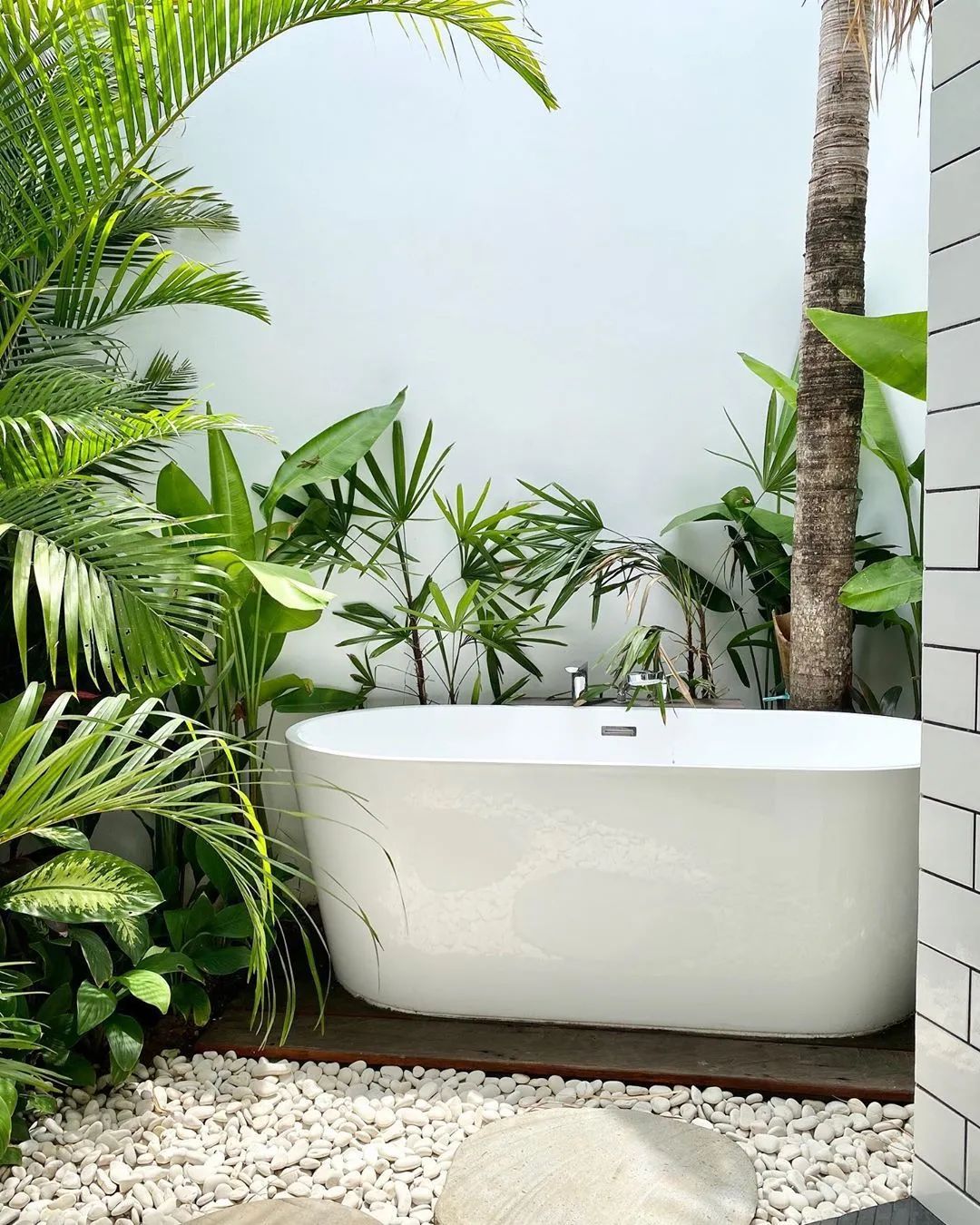 私家花园景观含鱼池设计,浴室设计放衣服