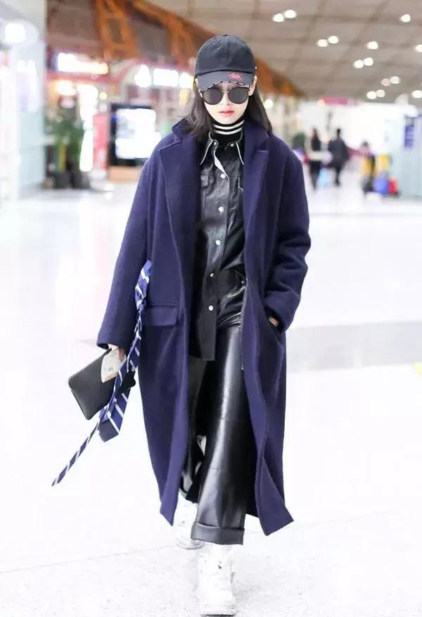 皮衣怎样穿才时髦呢,秋冬皮衣时髦穿搭
