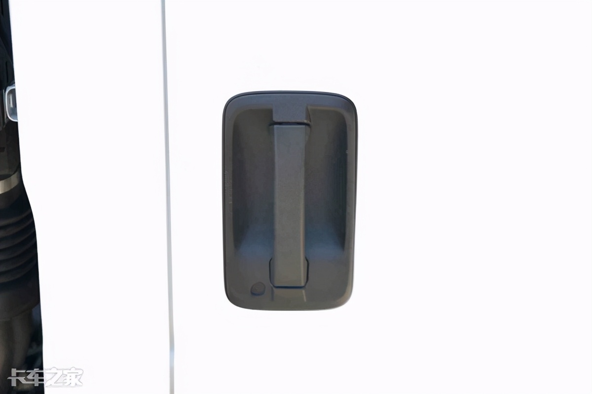 五十铃轻卡国五好还是国六好,庆铃五十铃新能源轻卡最新款