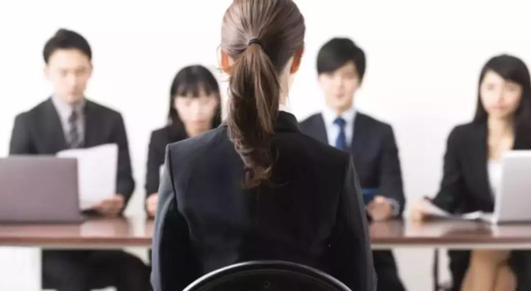 森马控股人邱光和质押部分股份；“绿洲”涉嫌抄袭IOS版下架