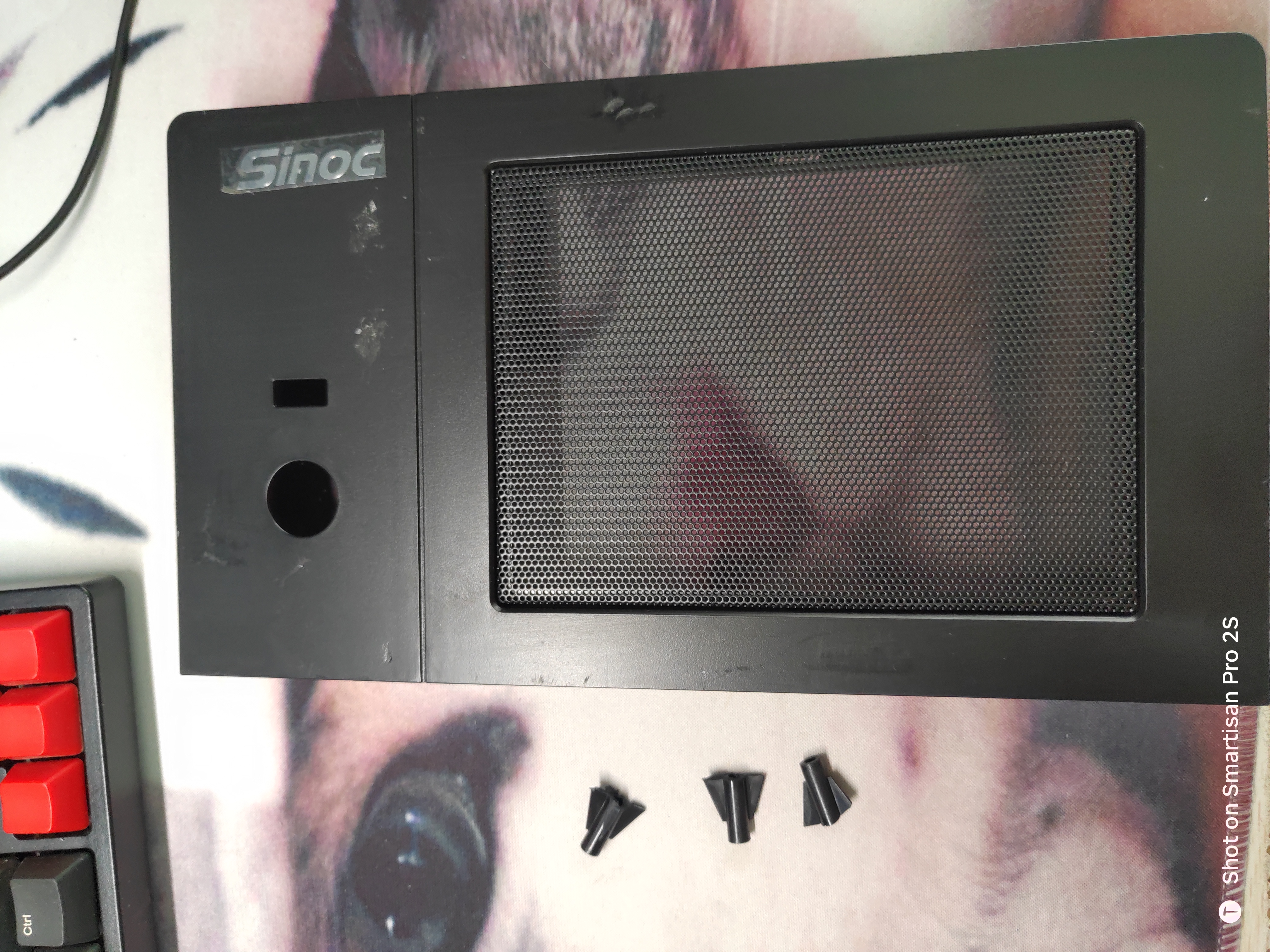 日常捡垃圾：60块包邮sinoc小机箱送电源和音响，真香？