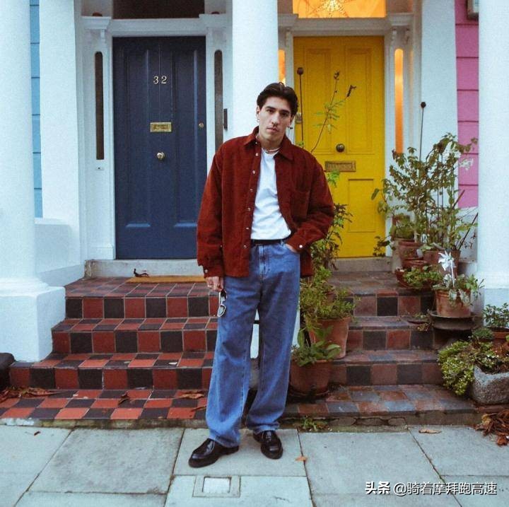 球场的战士,球场上的战士