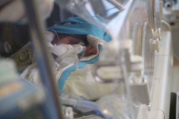 贝亲早产儿医疗救助专项基金在沪启动