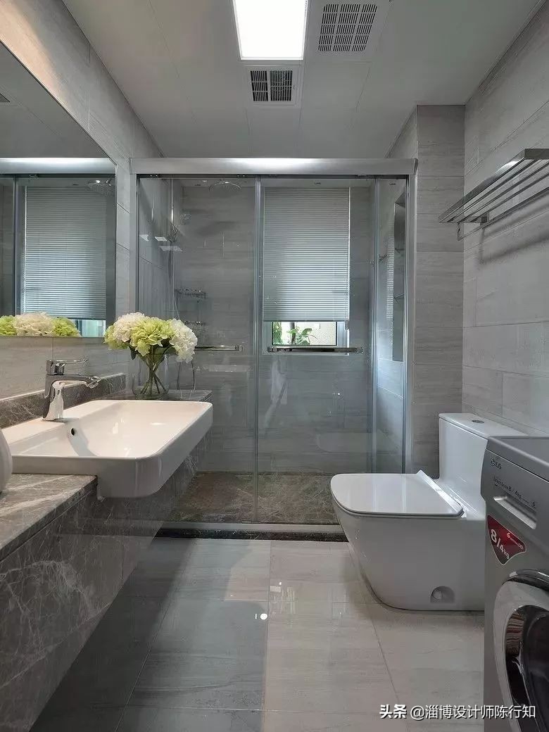 干湿分离卫生间推拉门玻璃隔断,玻璃隔断干湿分离卫生间设计