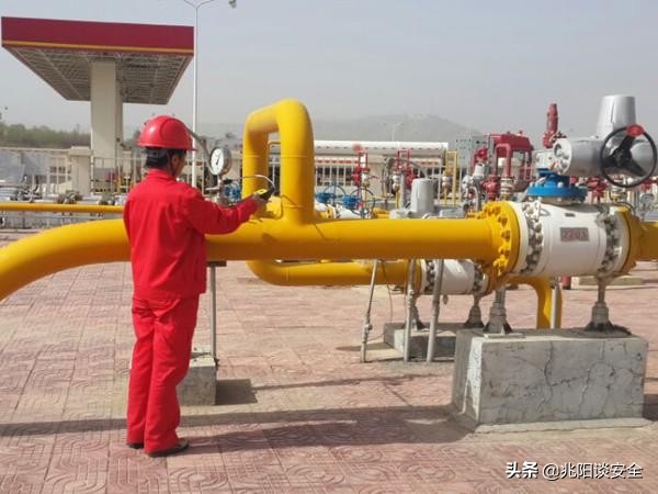 危化品泄漏应急措施,危化品泄漏处置措施