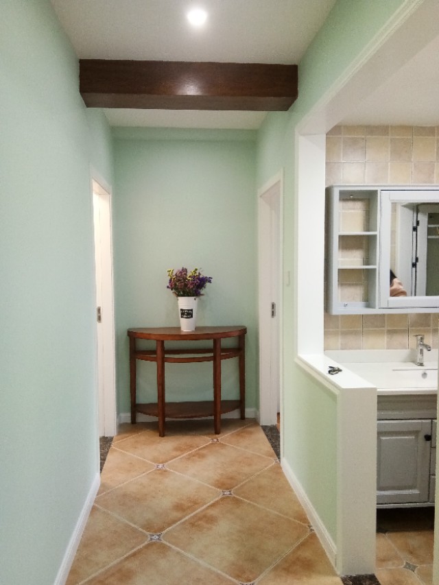 实木打柜子刷什么油漆好,柜子喷漆和刷漆区别效果图片