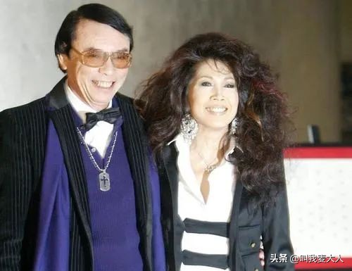 她是80年代著名天后，与日本赛车手恩爱38年，今71岁无儿又无女