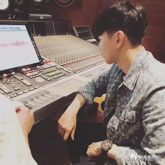 劳力士余文乐爱彼,林俊杰的劳力士手表