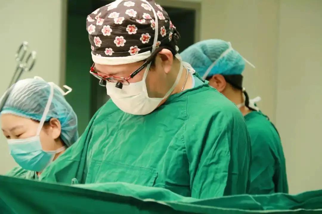 一位“天府学者”的为民情怀——记广元市第一人民医院心血管中心特聘主任、心脏外科顶级专家李巅远教授