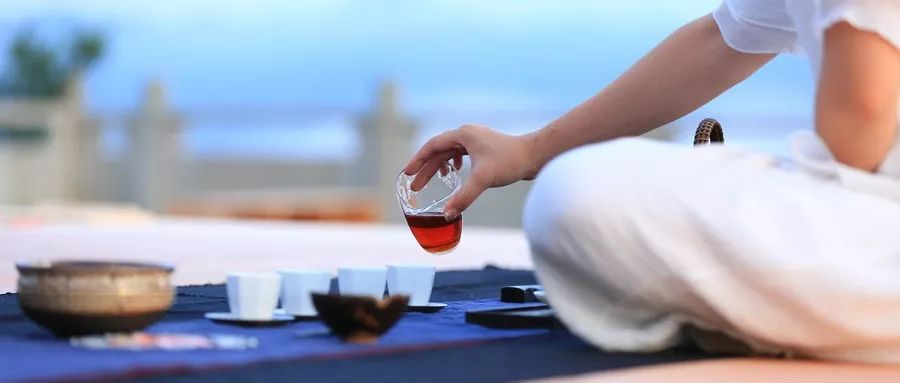 喝茶犯晕的原因,喝茶遇上犯罪分子