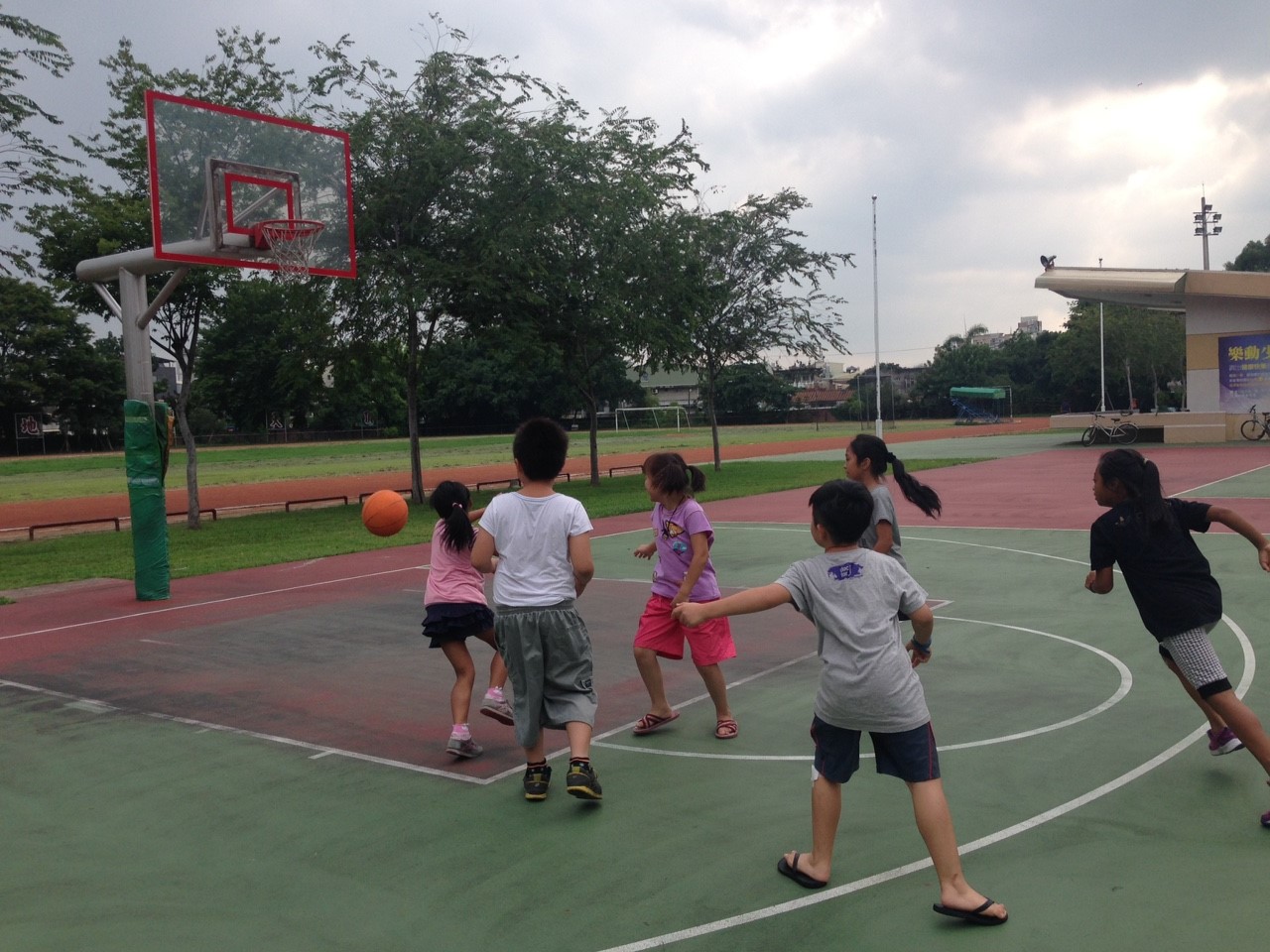 适合孩子户外锻炼眼睛的运动,儿童眼睛调节能力差怎么训练