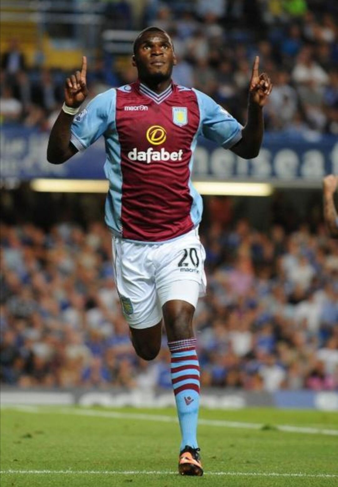 从巴萨转会到皇马,从巴萨转会到曼城的球员