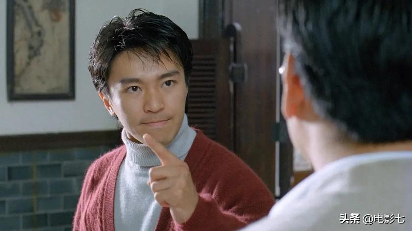 周星驰和李小龙演一模一样的电影,周星驰哪部电影模仿李小龙