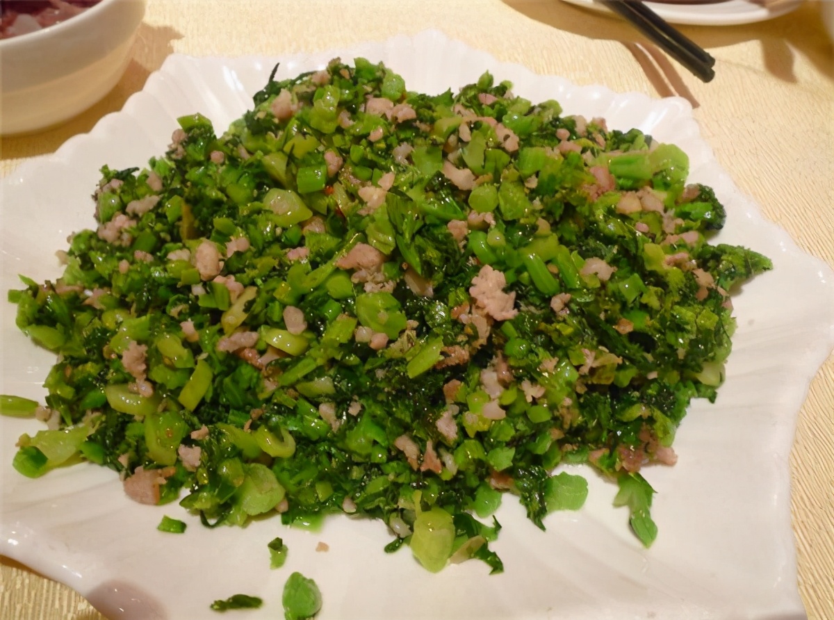 蔬菜腌制成咸菜还有维生素,腌制菜会让人便秘吗