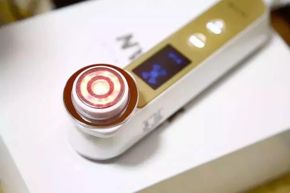 Refa推出的新品简直太惊艳！娱乐圈的女神们又要买了！