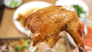 圣诞烤鸡好吃到连骨头都不会放过,圣诞烤鸡最正宗的做法