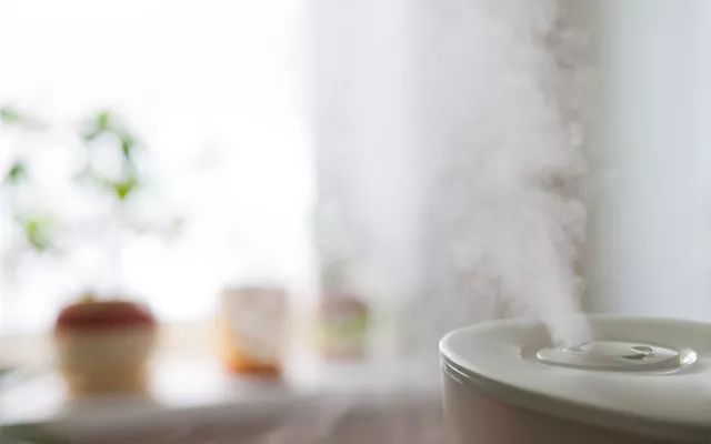 头发不起静电的办法,头发炸毛防静电