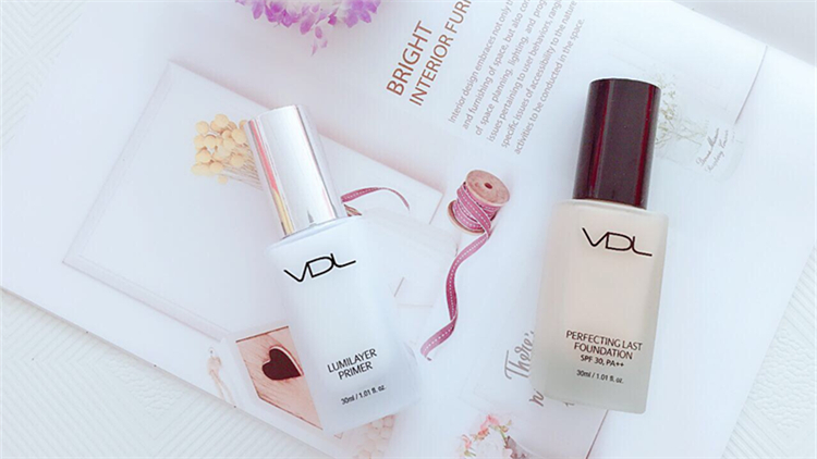 三招教会你选粉底液,干净服帖的bb霜底妆怎么上