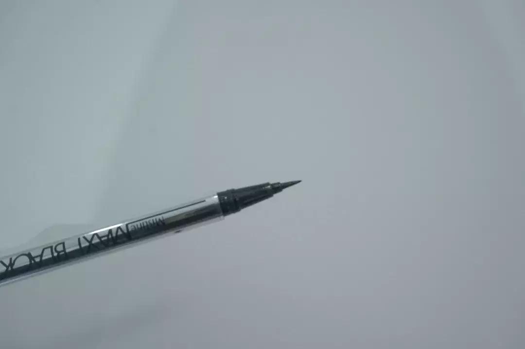 Sorry，这些“网红化妆品”真的不好用