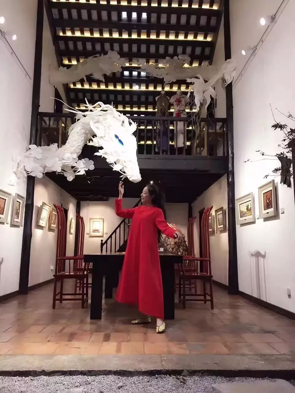 用一张纸折出来的少女教程,简单的一张纸折出让你想不到东西