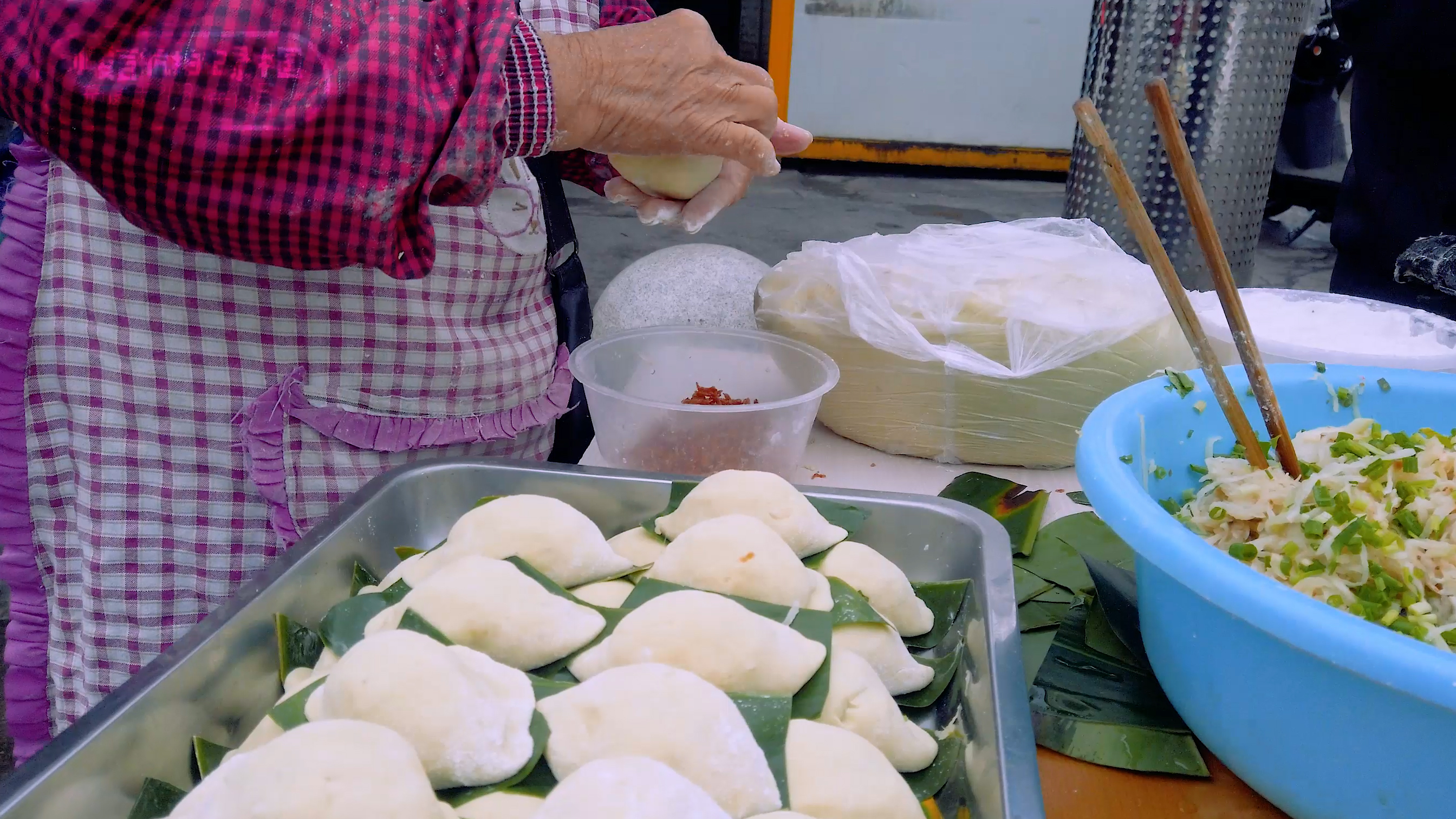 罗源这个小区的面积比城市还要大海景及高铁傍身却依旧空空荡荡