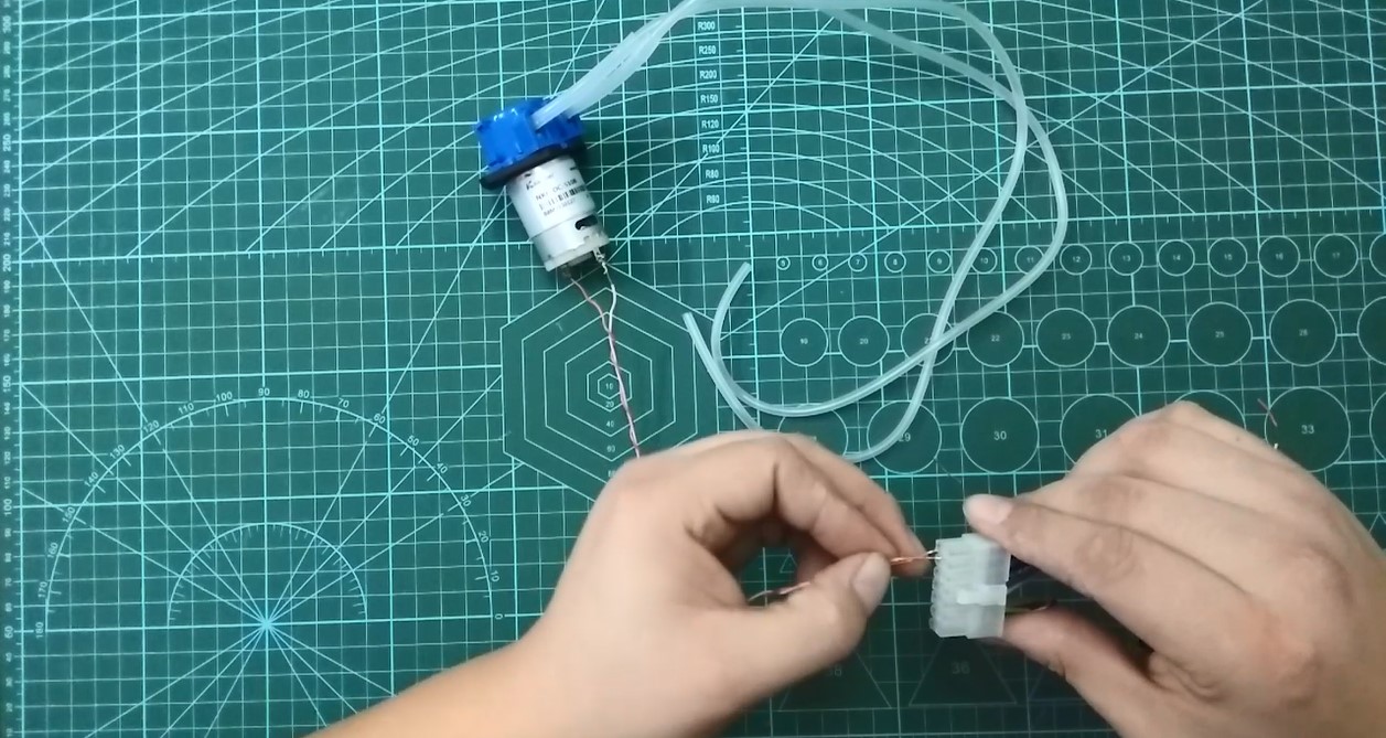 旧水泵怎么改装用电,废旧水泵改装成工具