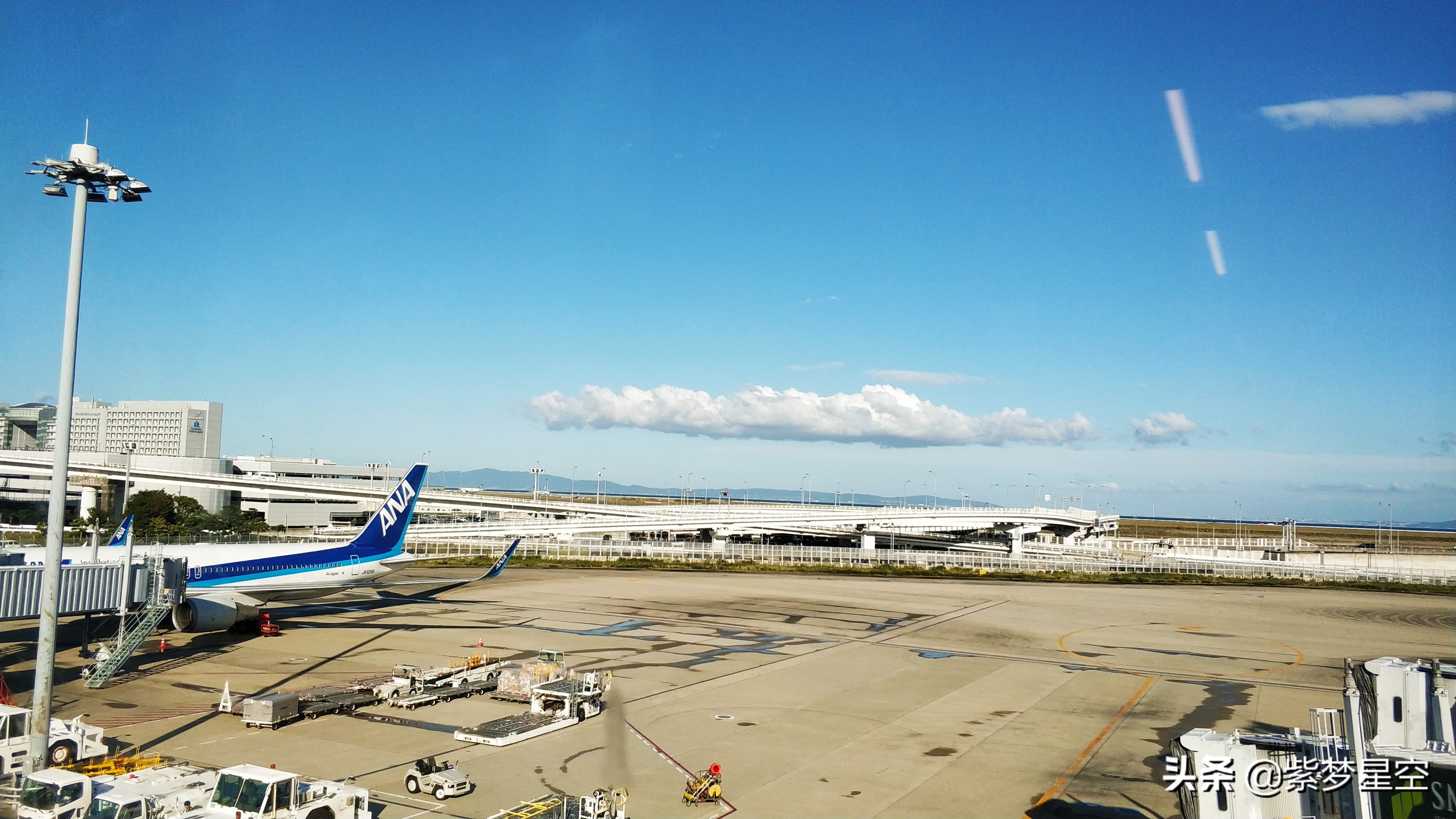 「秋游日本」雨中的关西奥特莱斯